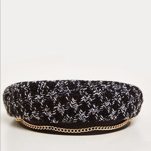 Prettylittlething Tweed Chain Brim Beret